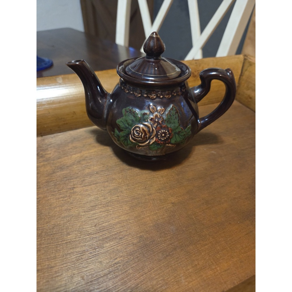 Japanese Moriage Teapot Brown Redware Raised Floral Enamel Gold Trim Vintage